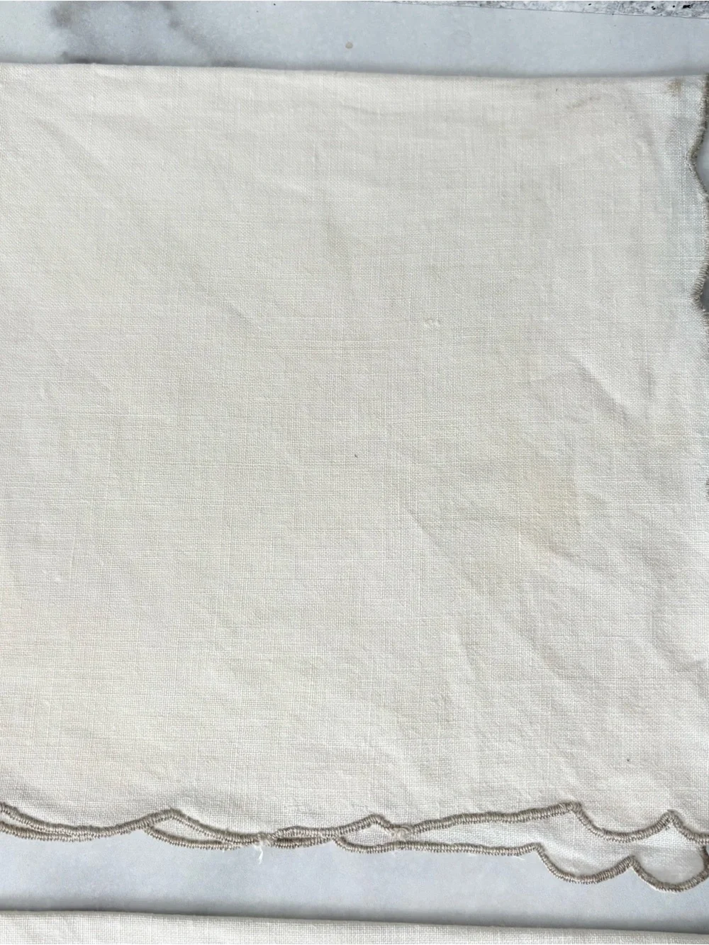 Vintage Linen Napkins Set of 6 Floral Cutwork Embroidered Scalloped Edge